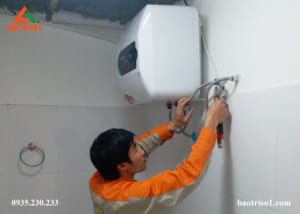 Lắp đặt bình nóng lạnh tại nhà Hà Nội uy tín chuyên nghiệp giá rẻ