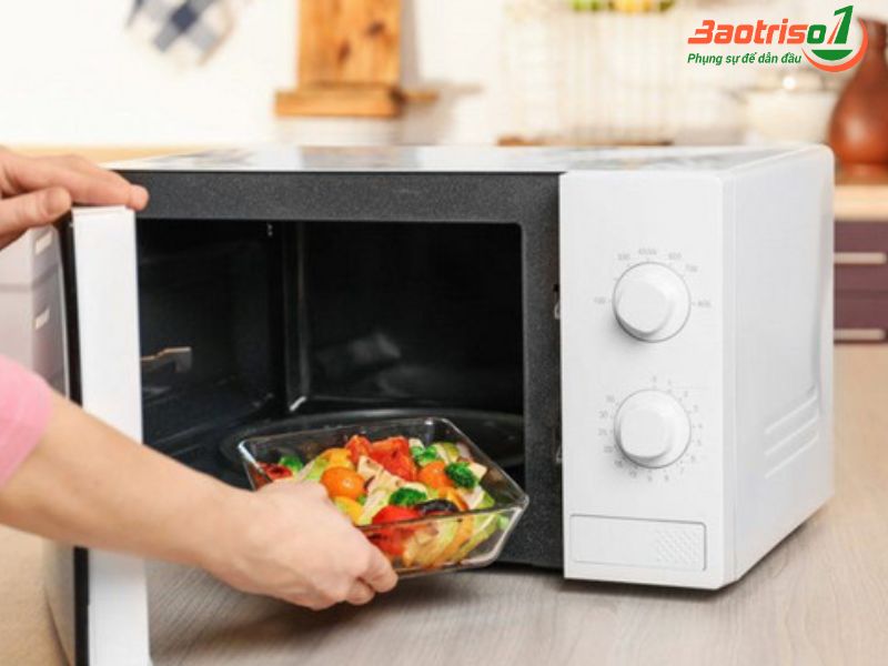 Bảo trì số 1 - địa chỉ sửa chữa lò vi sóng uy tín 