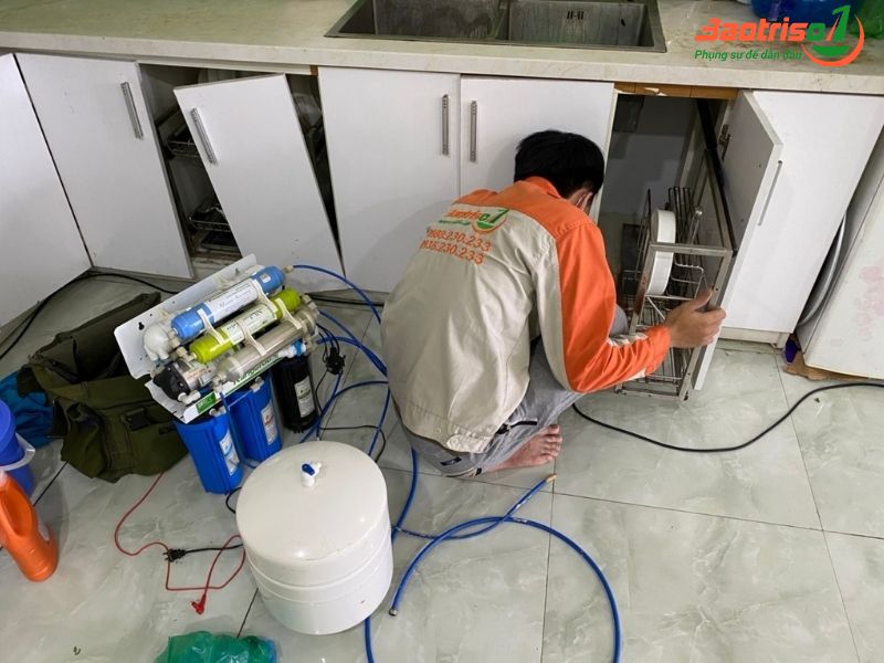 Baotriso1 sửa chữa máy lọc nước tại Long Biên các hãng