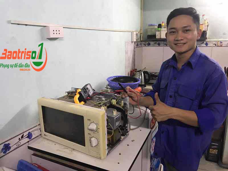 Sửa lò vi sóng tại nhà Hà Nội- Bảo trì số 1