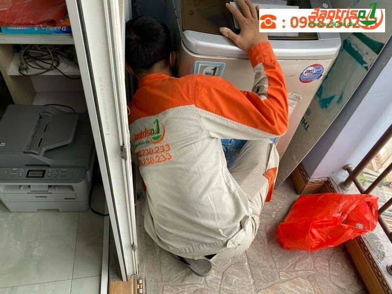 Baotriso1 - địa chỉ sửa máy giặt tại Vinhomes Riverside uy tín 