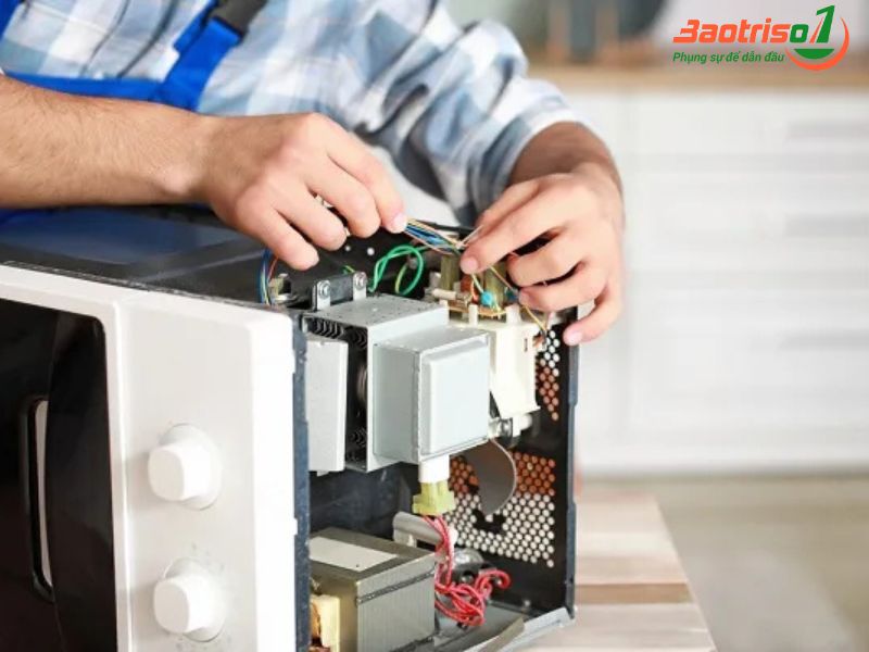 Baotriso1-  địa chỉ sửa lò vi sóng uy tín, tin cậy 