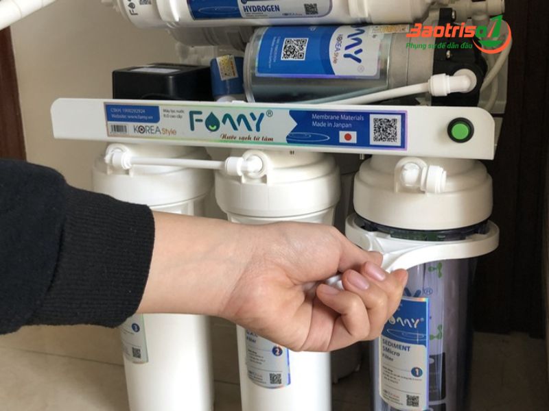 Baotriso1 hướng dẫn thay lõi lọc nước tại nhà đơn giản