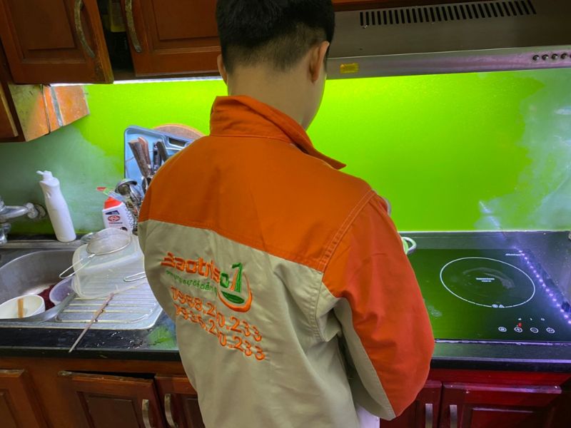 Quy trình sửa bếp từ tại nhà của Baotriso1