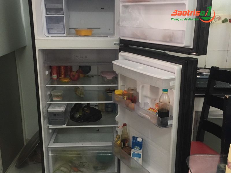 Nguyên nhân và cách sửa tủ lạnh bị móp