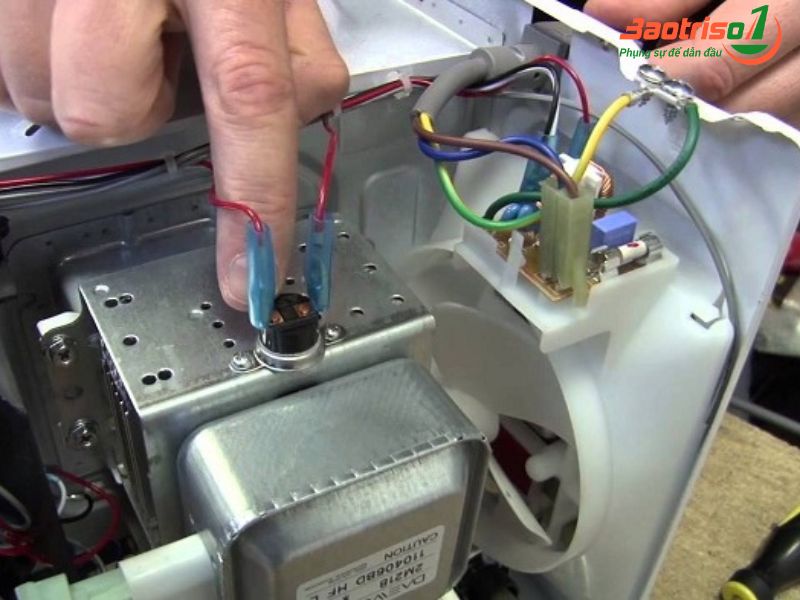 Dịch vụ sửa lò vi sóng Toshiba​ tất cả các lỗi 