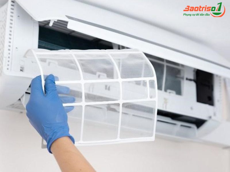 Baotriso1 - dịch vụ vệ sinh điều hòa Sharp tại Hà Nội uy tín